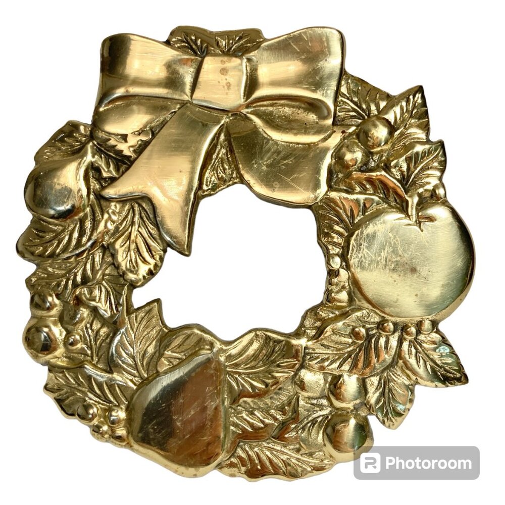 Vintage Brass Holiday Fruit Wreath Trivet Christmas Holly Rupel '81 Pears Apples